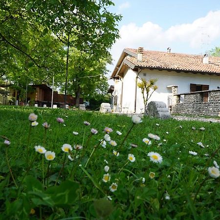 Agriturismo Fior Di Pesco Sommacampagna Exterior photo
