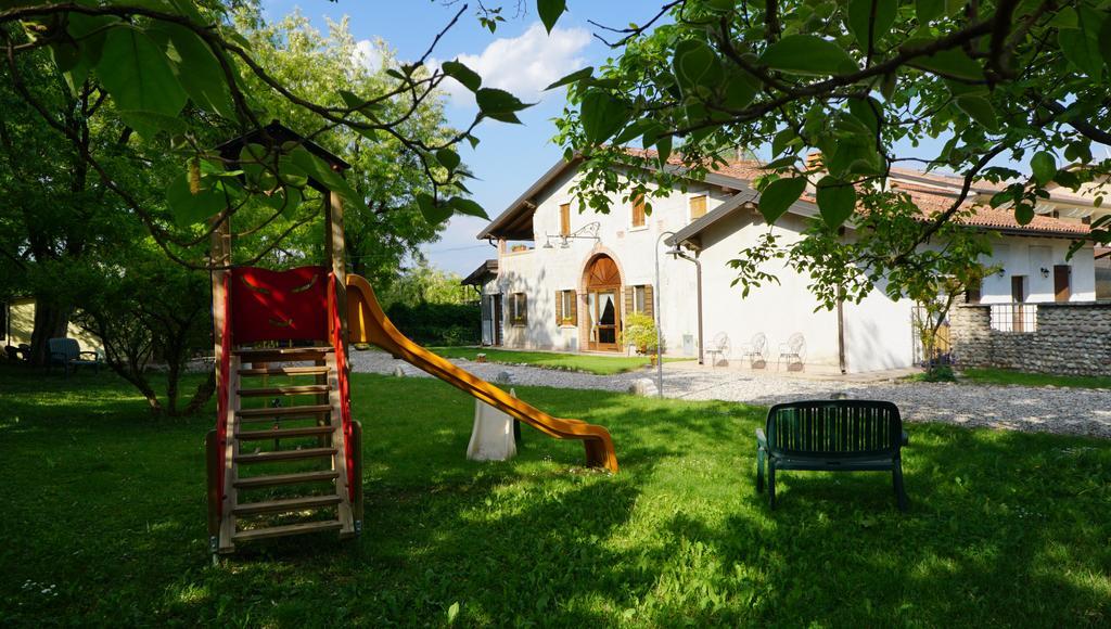 Agriturismo Fior Di Pesco Sommacampagna Exterior photo