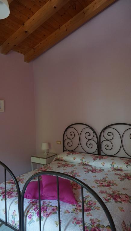 Agriturismo Fior Di Pesco Sommacampagna Exterior photo